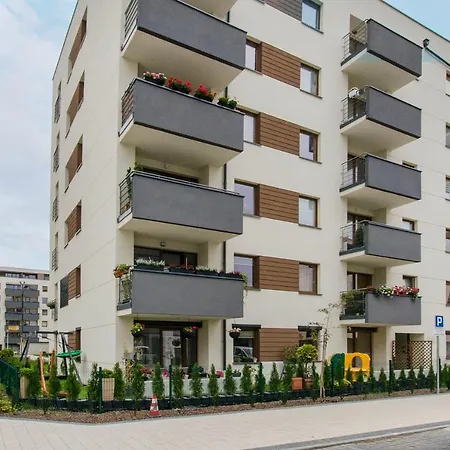 Jarzębinowy Z Ogródkiem Apartament