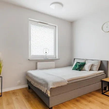 Jarzębinowy Z Ogródkiem