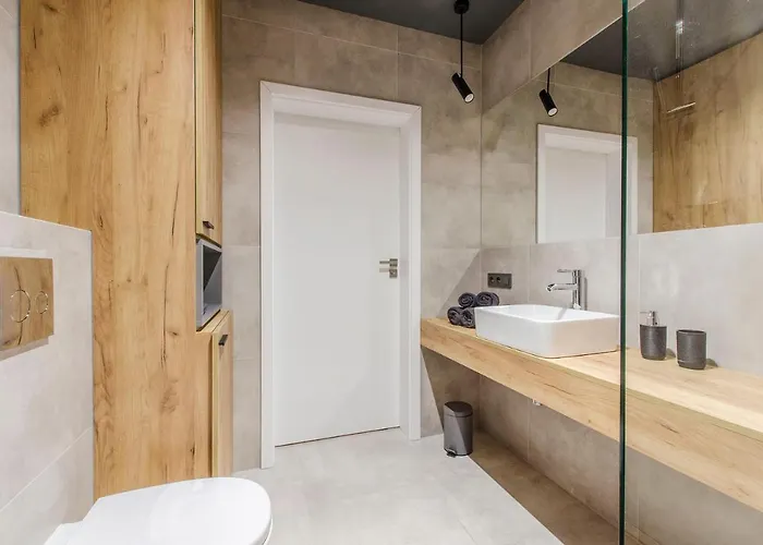 Jarzebinowy Z Ogrodkiem *